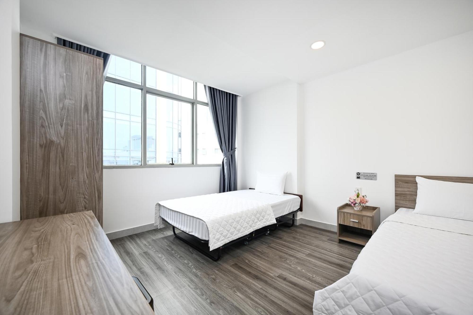 Yoko Airport Saigon Hotel ホーチミン市 エクステリア 写真
