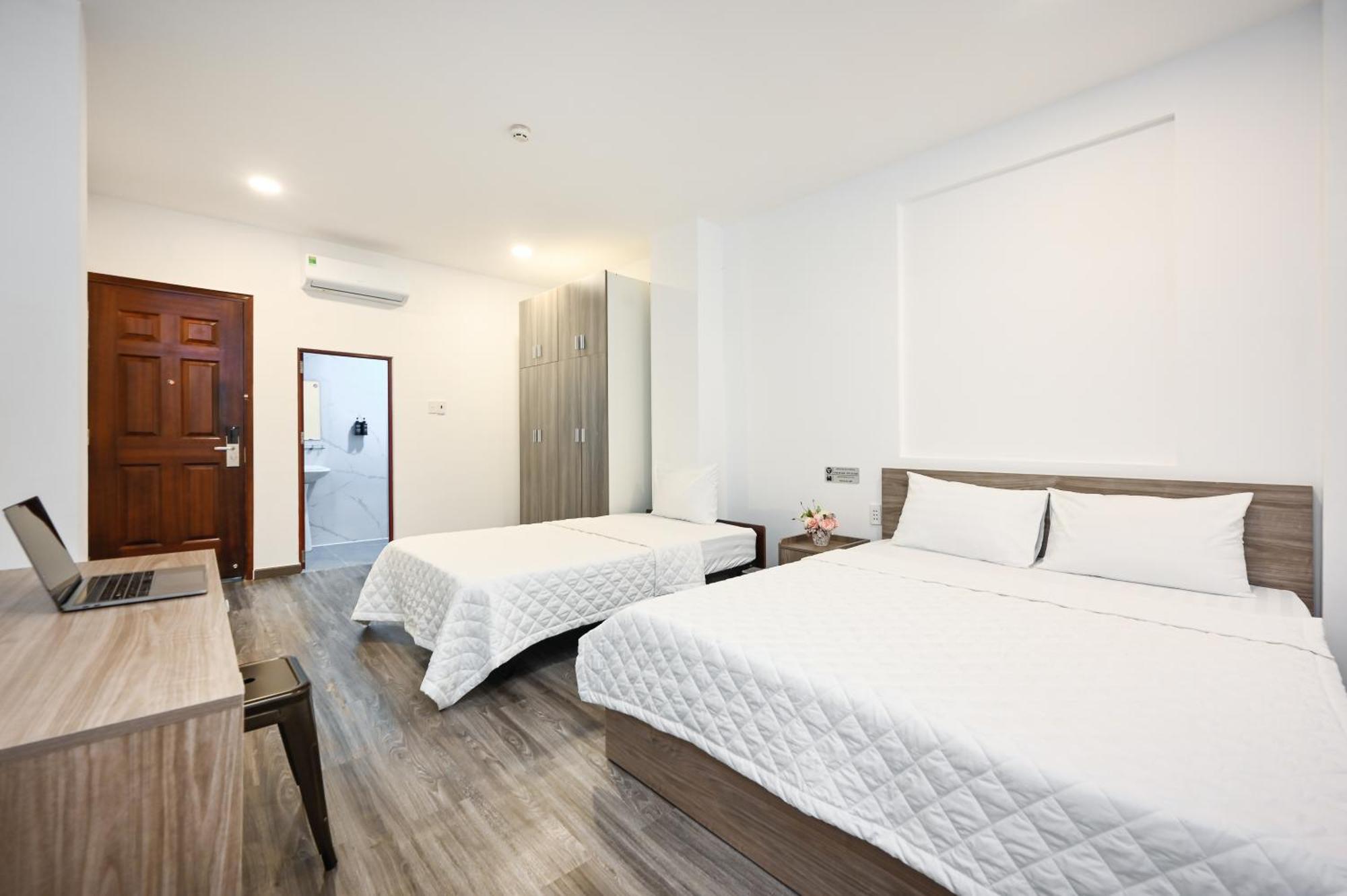 Yoko Airport Saigon Hotel ホーチミン市 エクステリア 写真