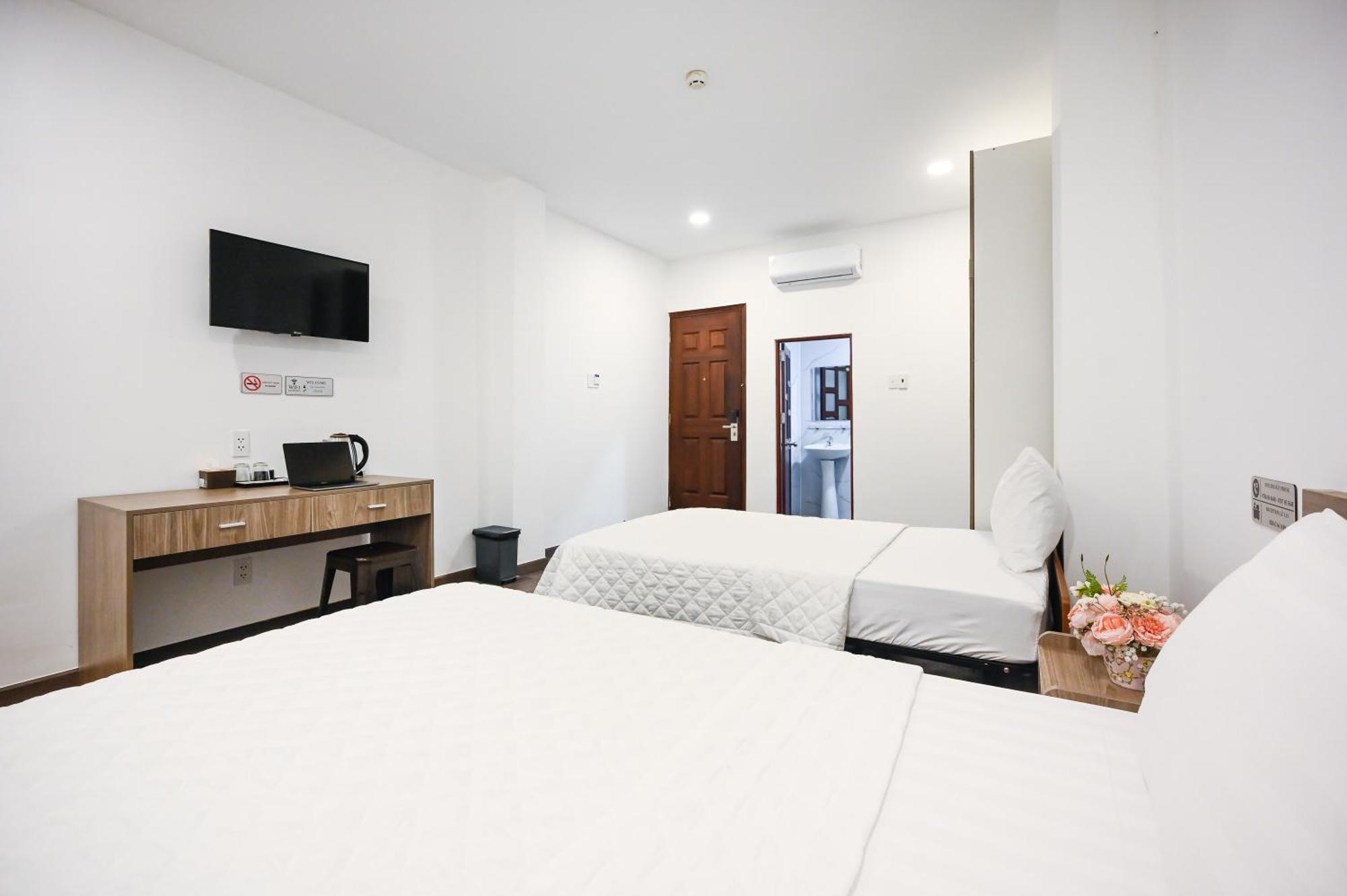Yoko Airport Saigon Hotel ホーチミン市 エクステリア 写真